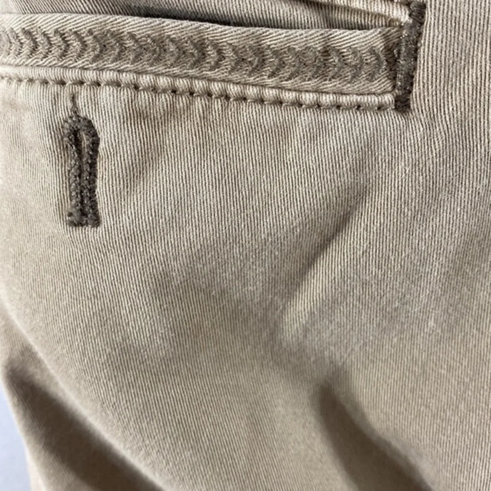 Anthro Pilcro and the Letterpress Hyphen Khaki Pants Y17
